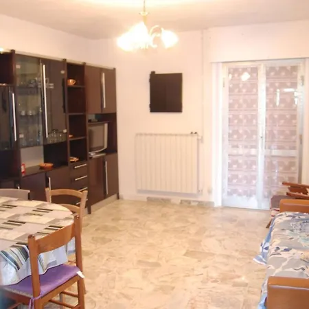 Casa vacanze Charming House In With Private Entrance *